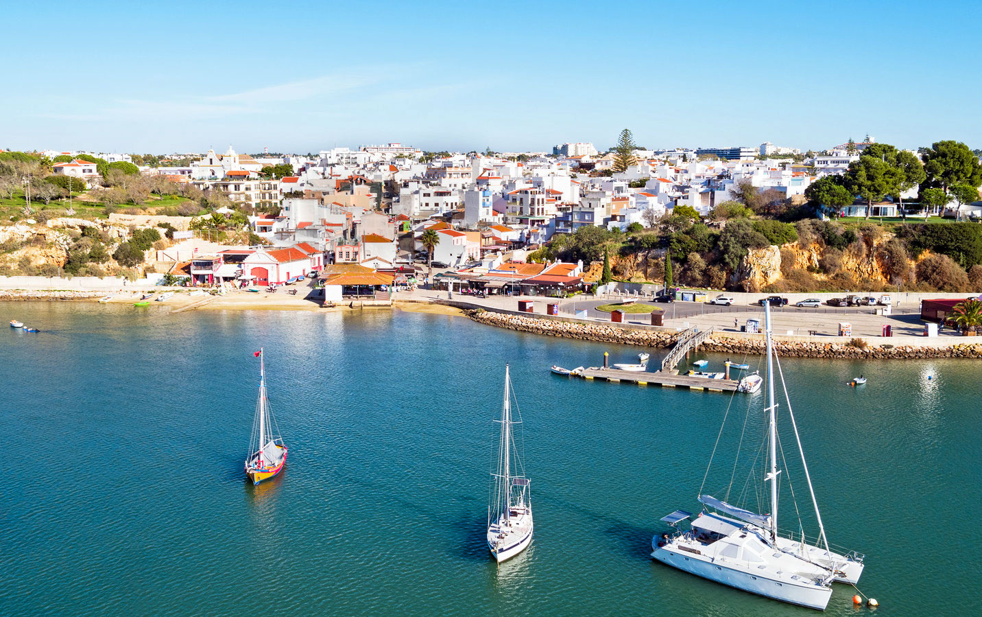 Location: <span>Alvor</span>