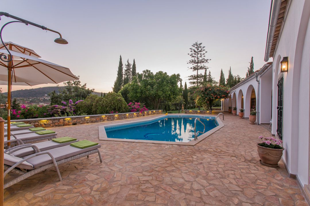 Casa Estoi | Holiday rentals Portugal