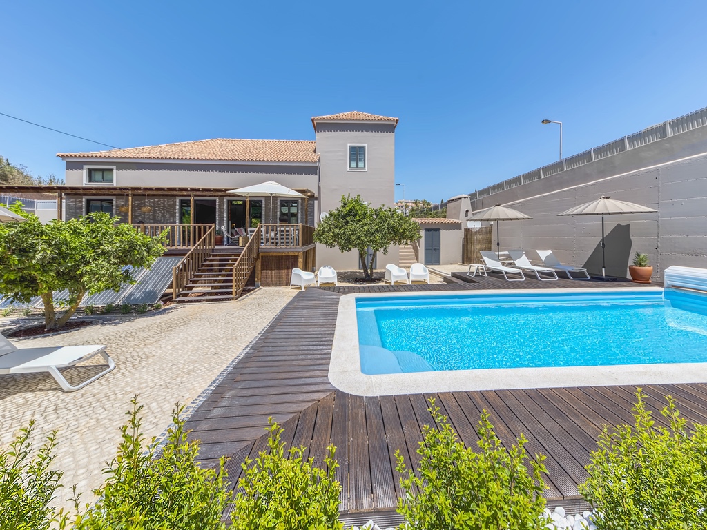 Cocheira Beach House | Holiday rentals Portugal