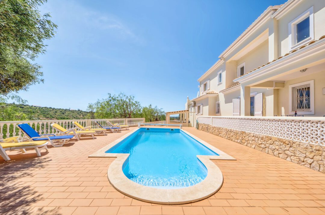 Casa Vista Cumeada | Holiday rentals Portugal